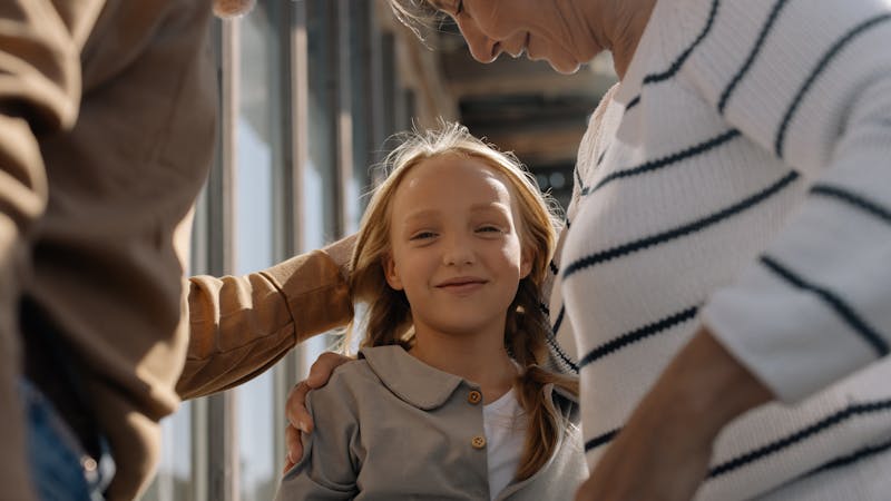 Parents and Grandparents Program (PGP): Sponsorship Guide - illustration éditoriale