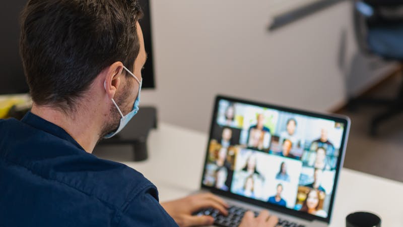 Travailler pendant que votre demande de RP est en cours